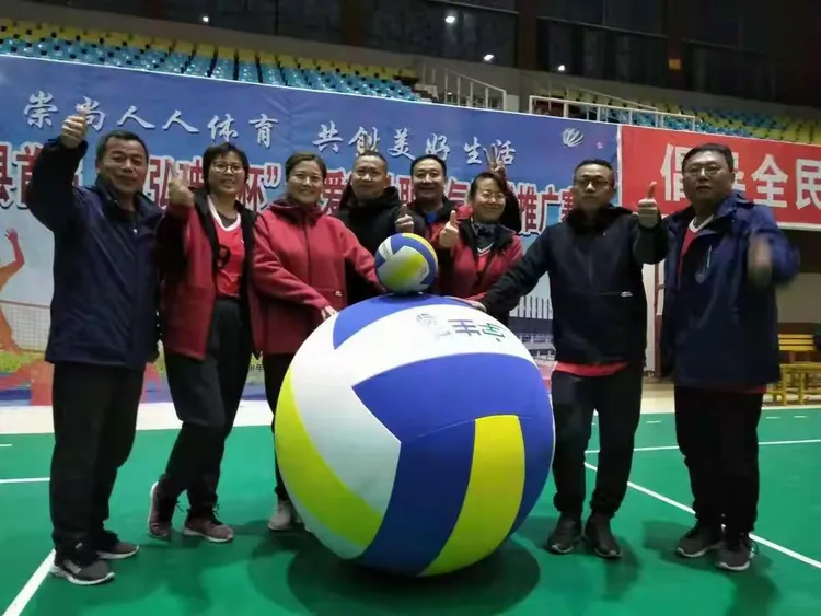 j9九游会塞外雪豹队鏖战滇池暴熊队，排球公开赛读秒绝平，转换速度占优。节奏掌控在手的简单介绍